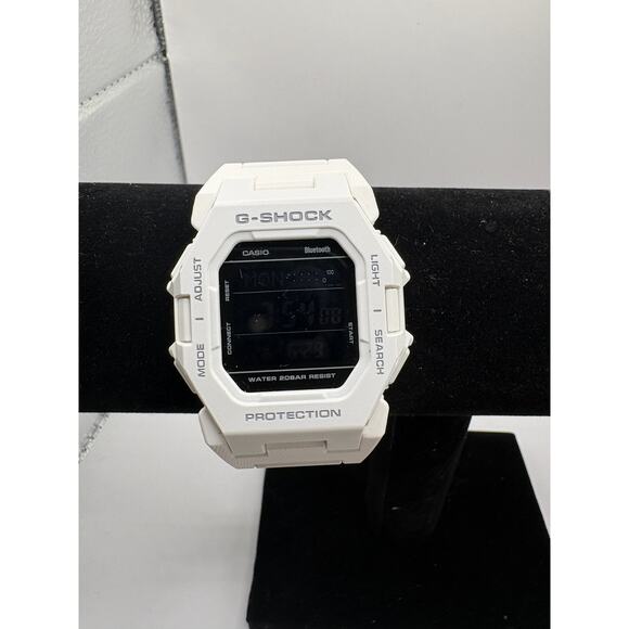 Casio G-Shock Gd-B500 White Digital Bluetooth Step Tracker Watch NWT White main image 8
